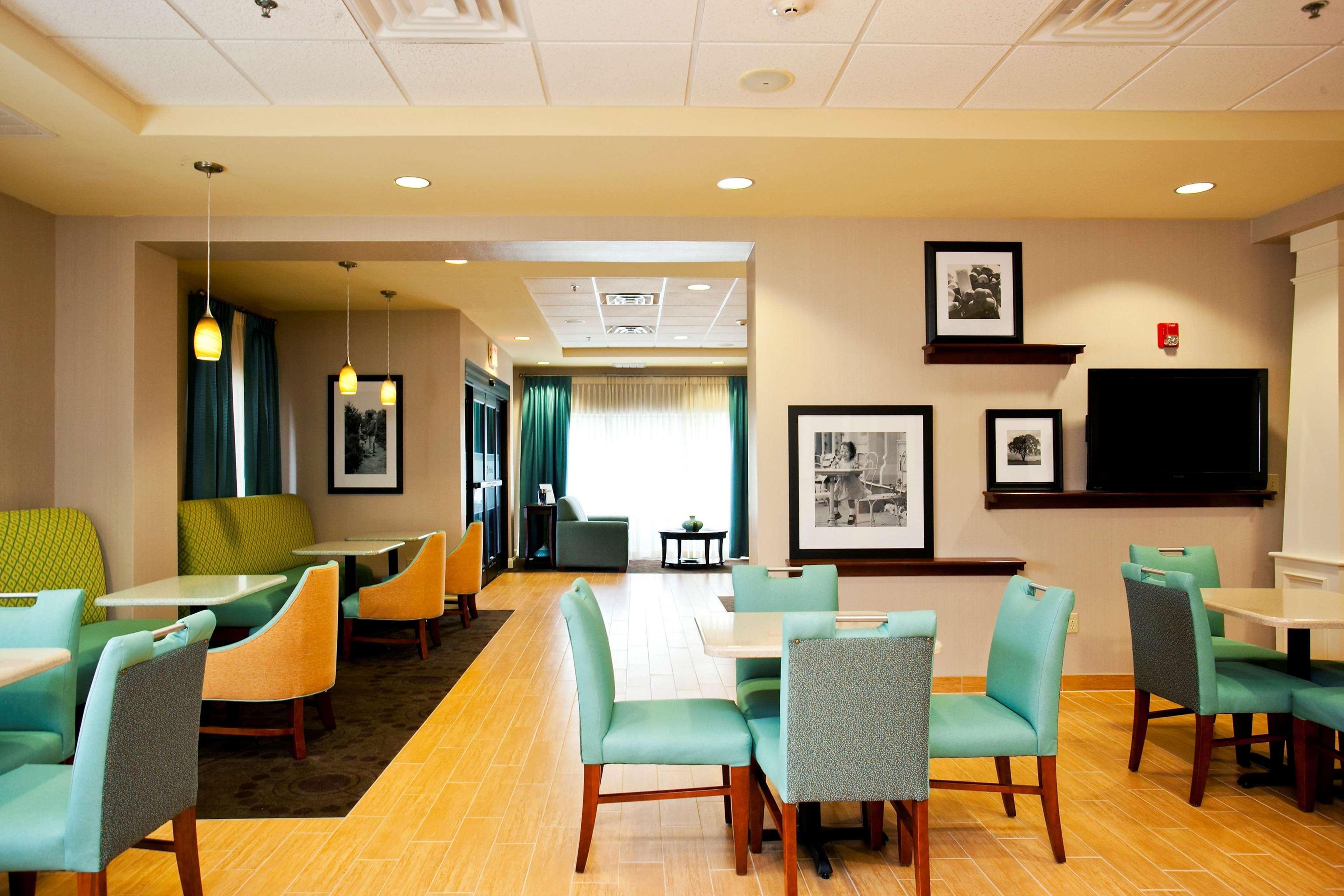 Hampton Inn Buffalo-Airport Galleria Mall Cheektowaga Dış mekan fotoğraf